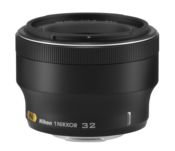 1-NIKKOR-32mm-f1.2-mirrorless-lens