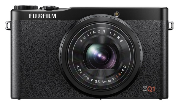 Fujifilm XQ1 camera