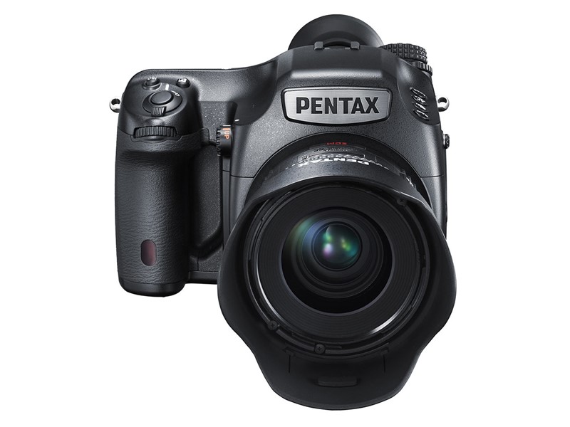 pentax-645z-medium-format-camera-00