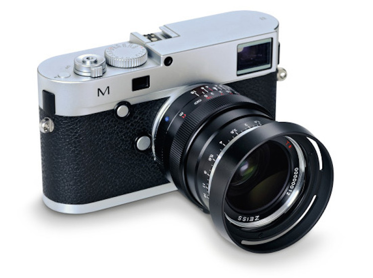 Zeiss-Distagon-T-1435-ZM-lens-Leica-M-camera