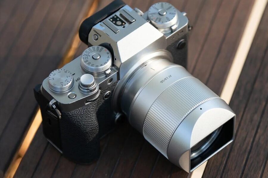 TTArtisan-AF-56mm-f1.8-silver-